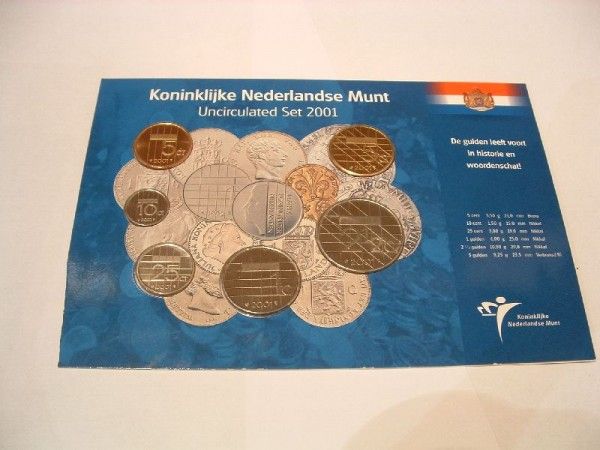 (afbeelding voor) 2001 UNC set in KNM Verpakking