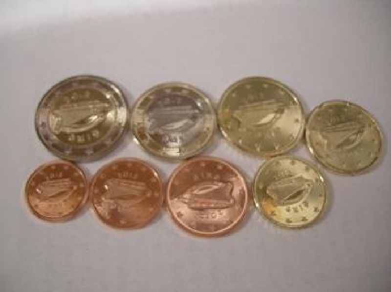 (afbeelding voor) UNC set Ierland 2013 van 1 cent tot en met 2 euro