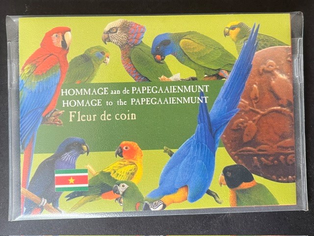 (afbeelding voor) FDC set Suriname - Homage aan de Papegaaienmunt