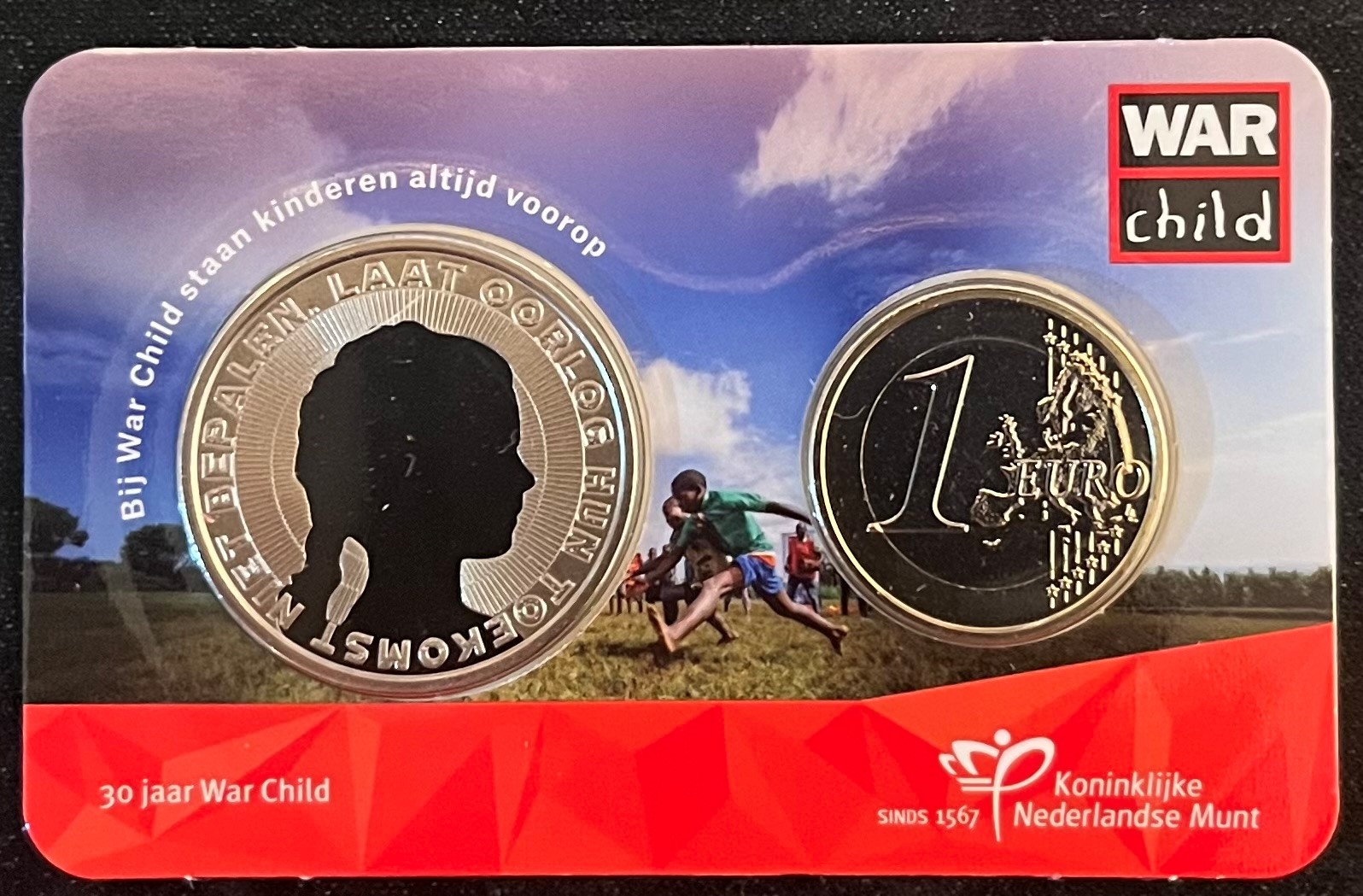 (afbeelding voor) Coincard 30 jaar War Child 2025